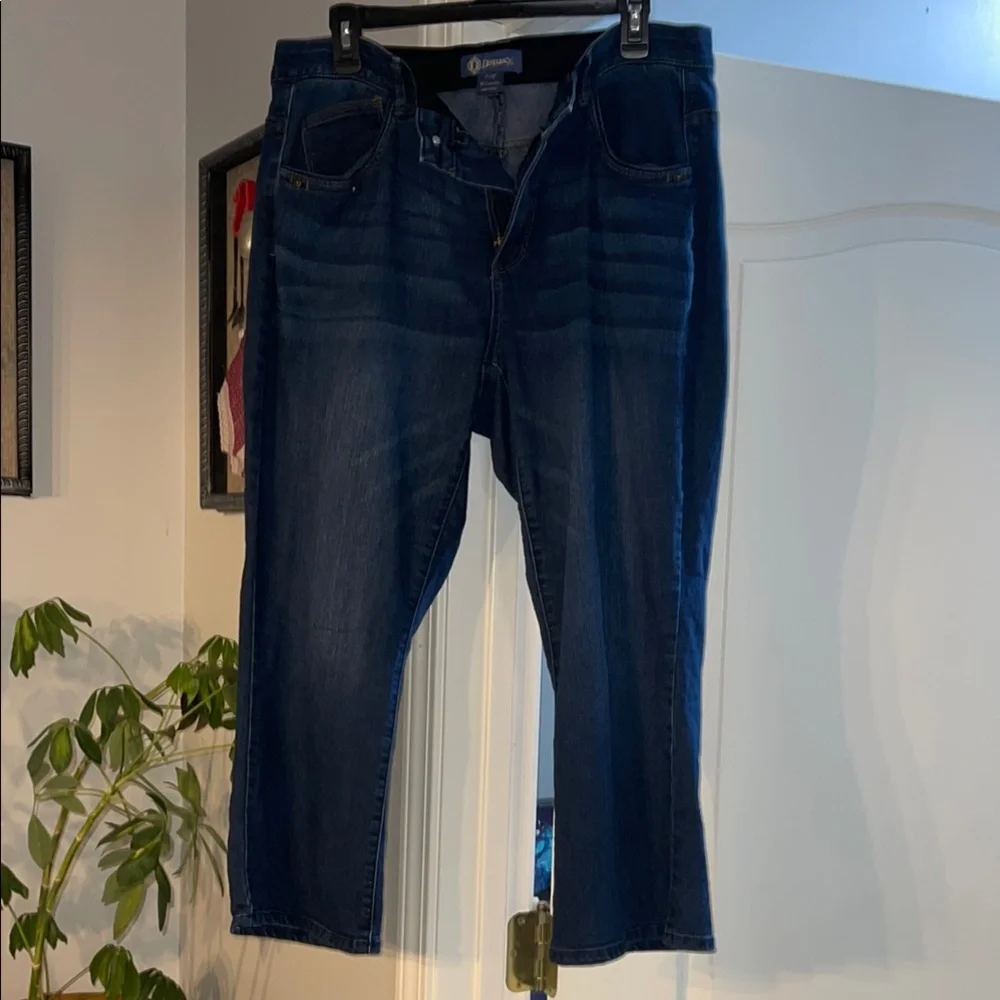 Crop Jeans - Picture 1 of 6